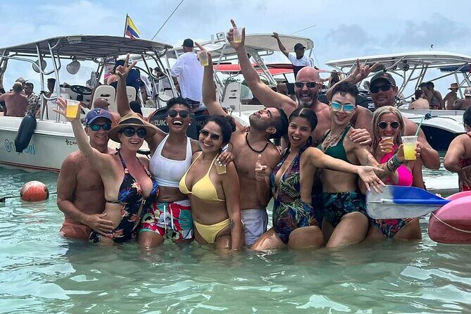 5 Islands Tour from Cartagena Including Snorkeling and Lunch - Stop 2: Islas de Rosario, Pablo Escobar’s plane, Isla Grande, and snorkeling