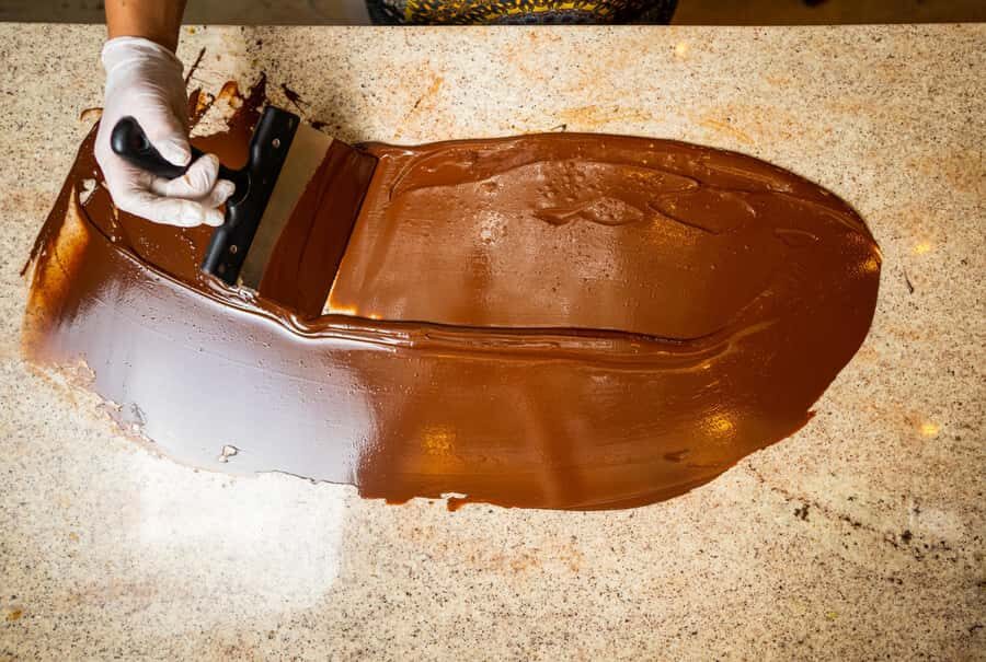 Bean to Bar: Cocoa and Chocolate Workshop - Instructor energy: when Alejandra (Ale) guides the process