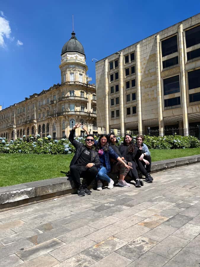 Bogotá: Candelaria Tour with Cacao and Coffee Workshop - Value for $116: what you get in 4 hours