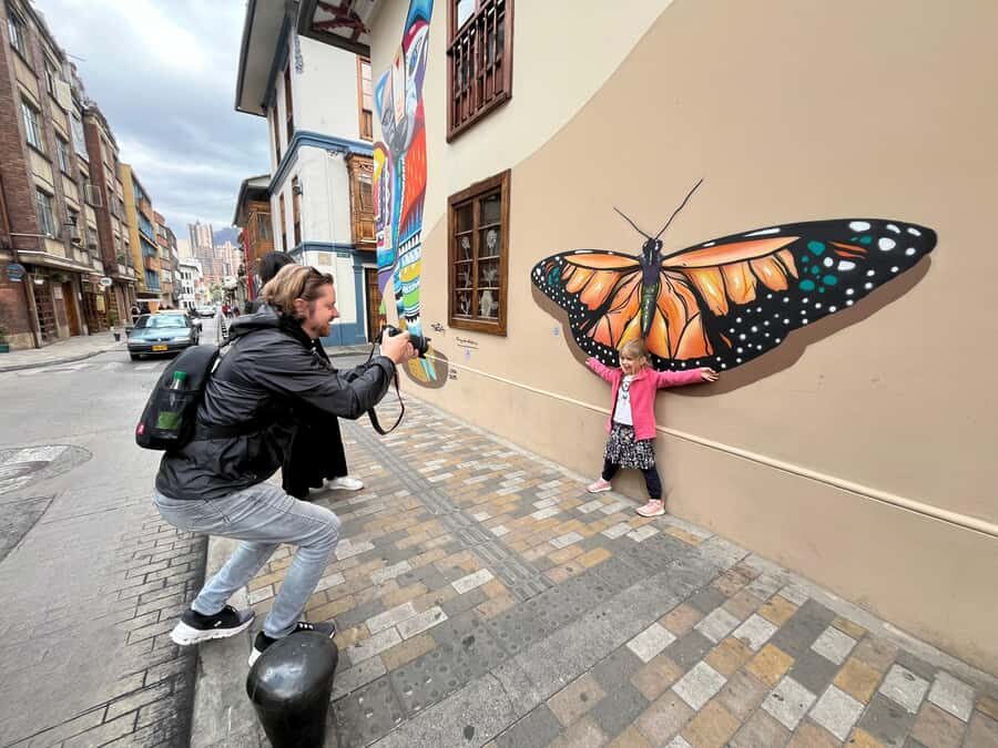 Bogotá: City Tour, Monserrate, Gold Museum, Plaza de Bolivar - Key highlights worth circling