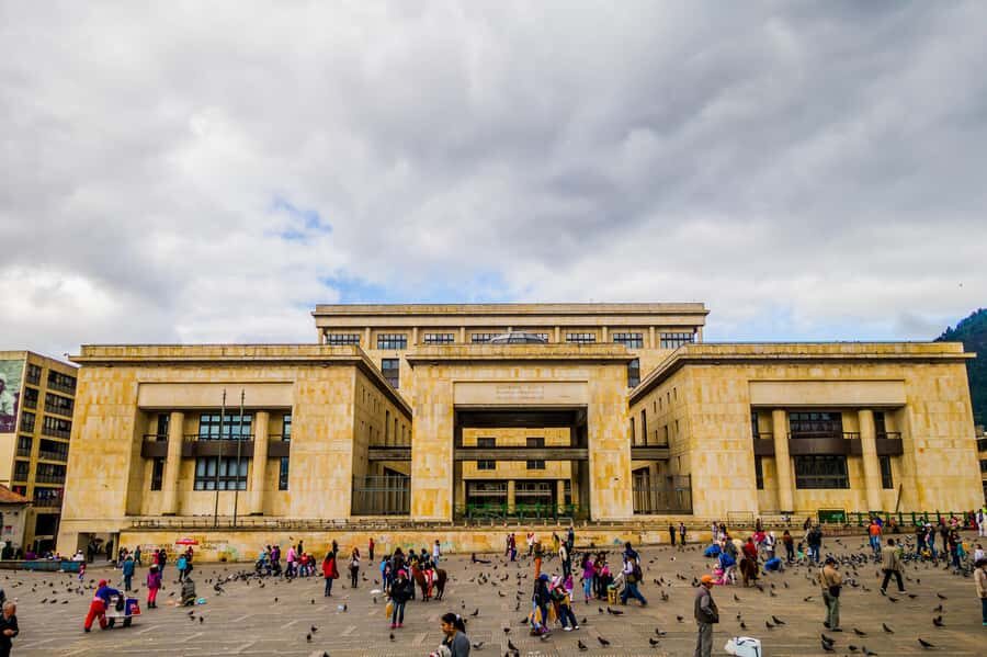 Bogotá: City Tour with Monserrate Hill, transfers and guide - Transfers and Timing: How to Make the Most of a 5 to 6 Hour Day
