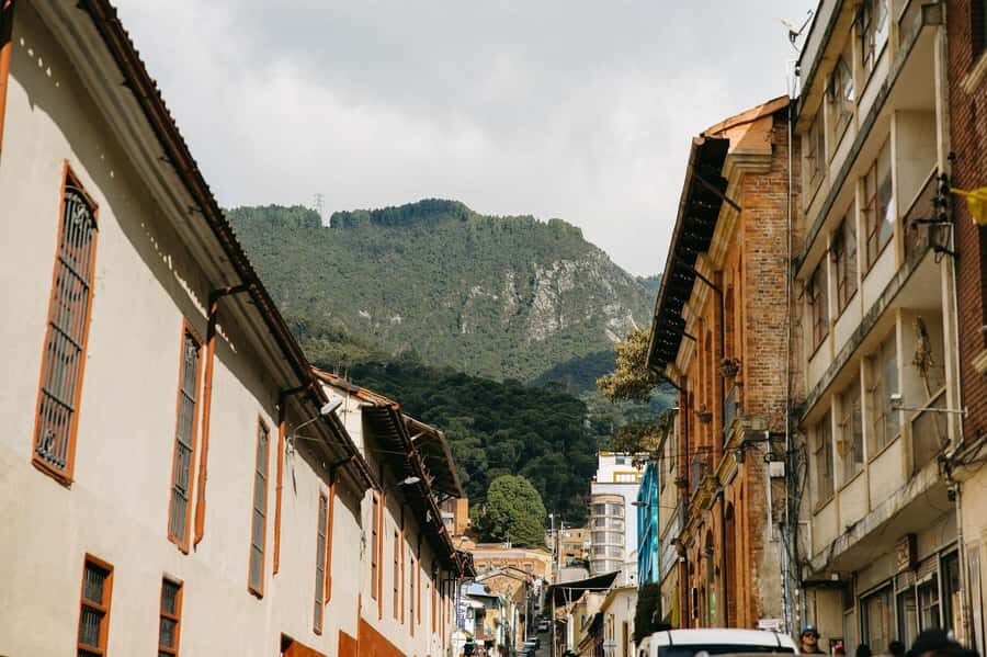 Bogotá: Express Tour with Private Guide and Transportation - Timing tips: the one thing that can derail your half day