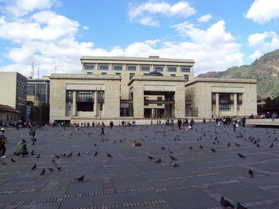 Bogotá: Private Candelaria Walking Tour with Gold Museum - Practical Tips Before You Go (So the Day Feels Easy)