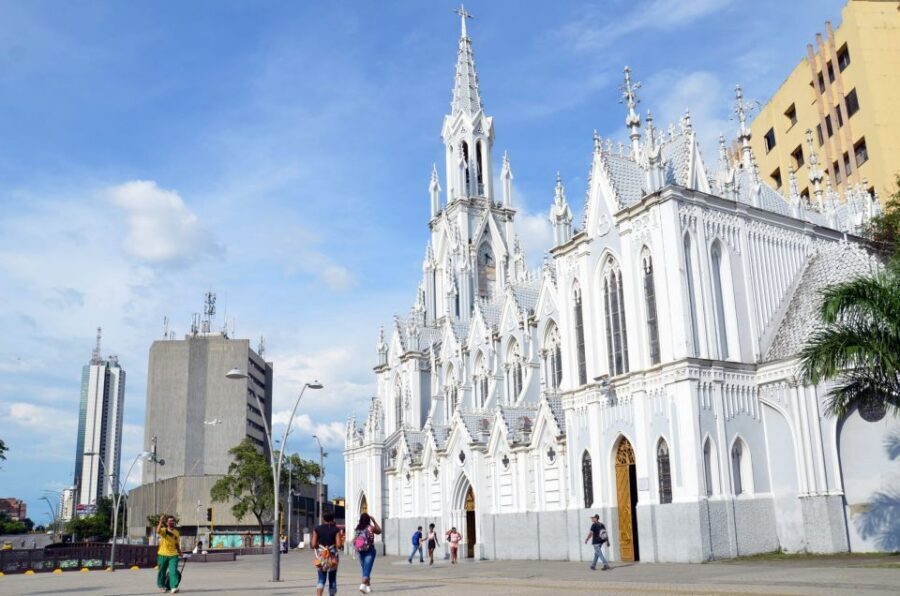 Cali: Discover Cali City Highlights and Local Drink - Municipal Theatre Enrique Buenaventura and Jairo Varela Square