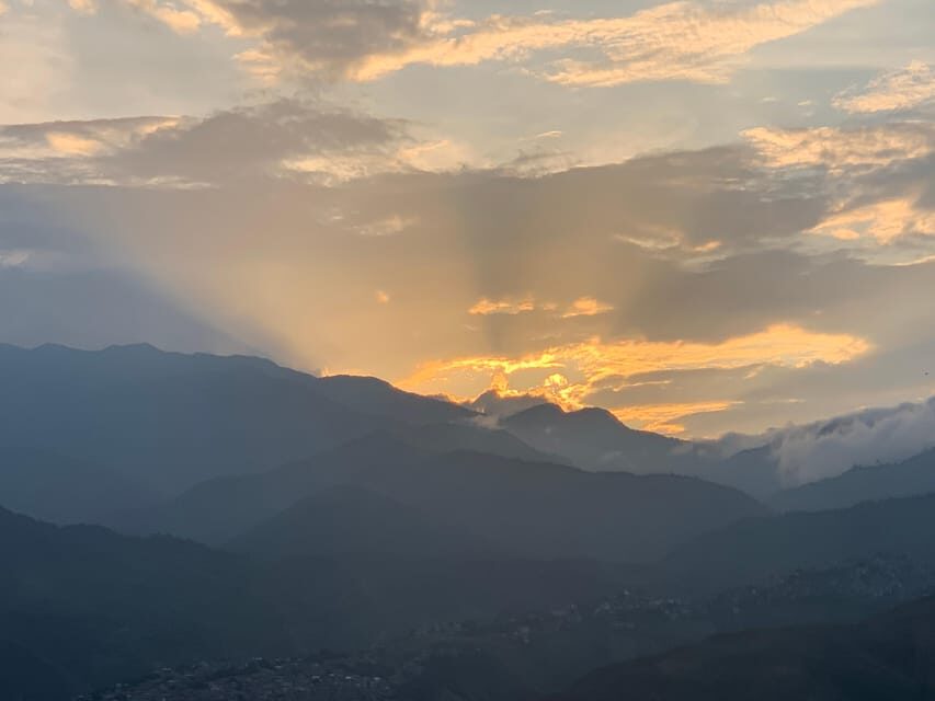 Cali: TRES CRUCES - Cali's most popular hike and monument - Sunset viewing: the moment the city and Andes line up