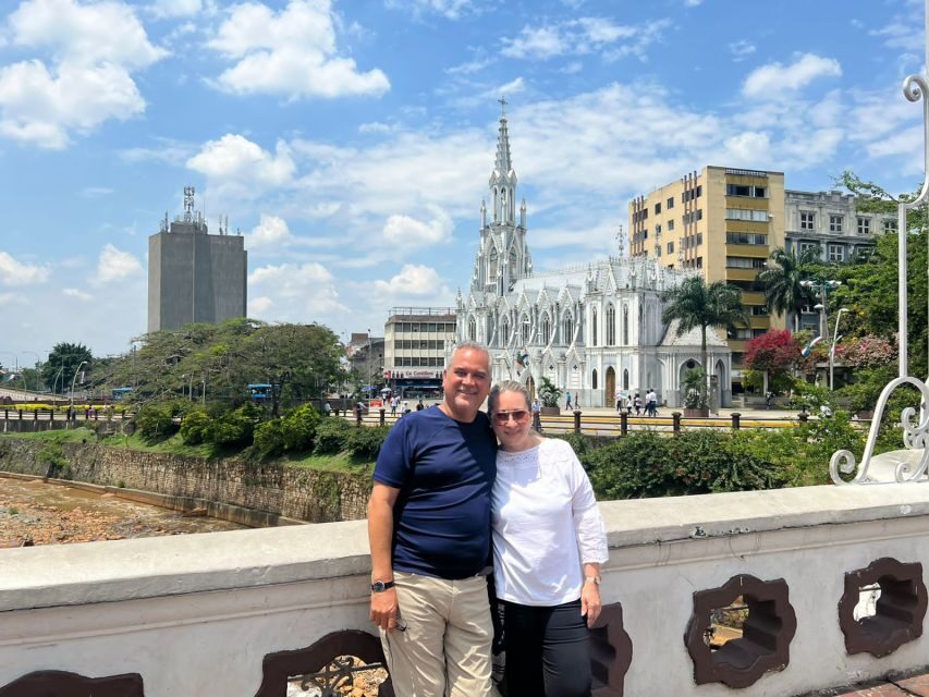 Cali: Two hours walking Cali City discovery tour - Teatro Municipal Enrique Buenaventura: when the city shows its civic pride