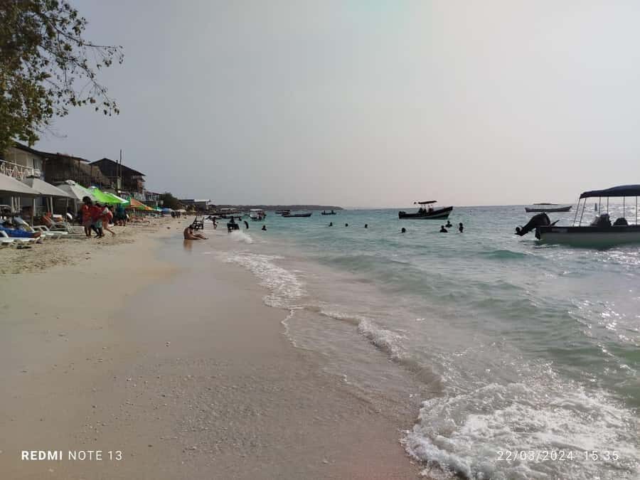 Cartagena: 5 ISLANDS by speedboat with SNORKELING & LUNCH - Lunch, Shrimp Cocktail, and Food Timing You Should Plan For