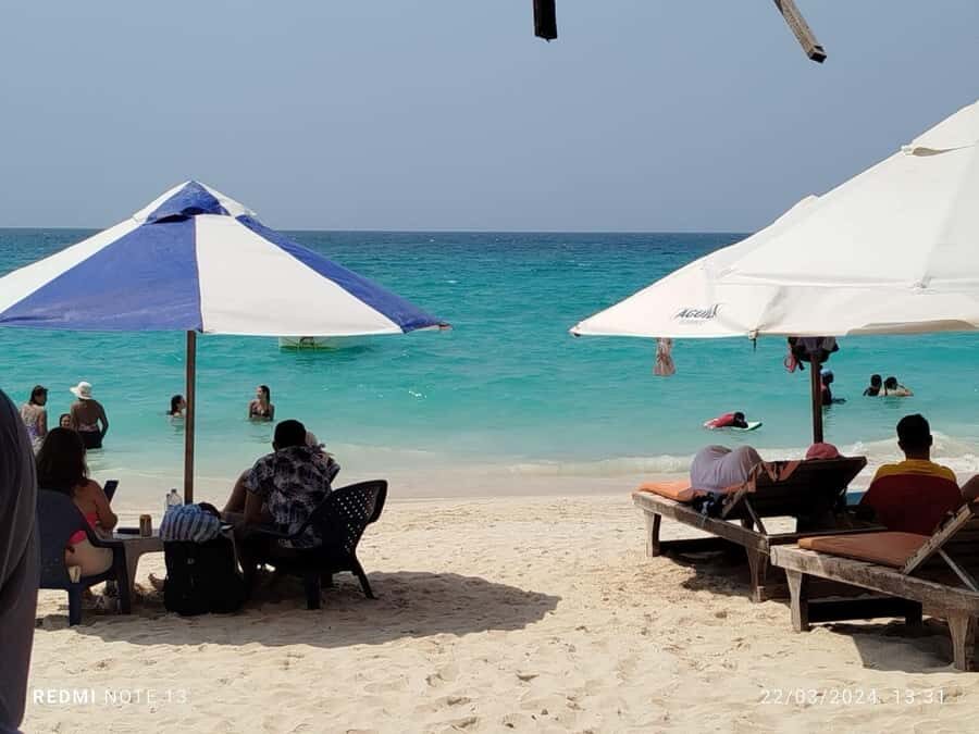 Cartagena: BARÚ Playa blanca with SNORKELING INCLUDED - Price and value: why $61 can feel fair