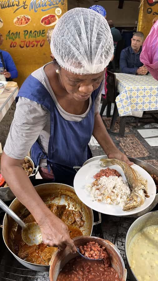 CARTAGENA: BIKE RIDE WITH LUNCH AT BOURDAIN'S FAVORITE SPOT - Should You Book CARTAGENA With TEKKIE TOURS?