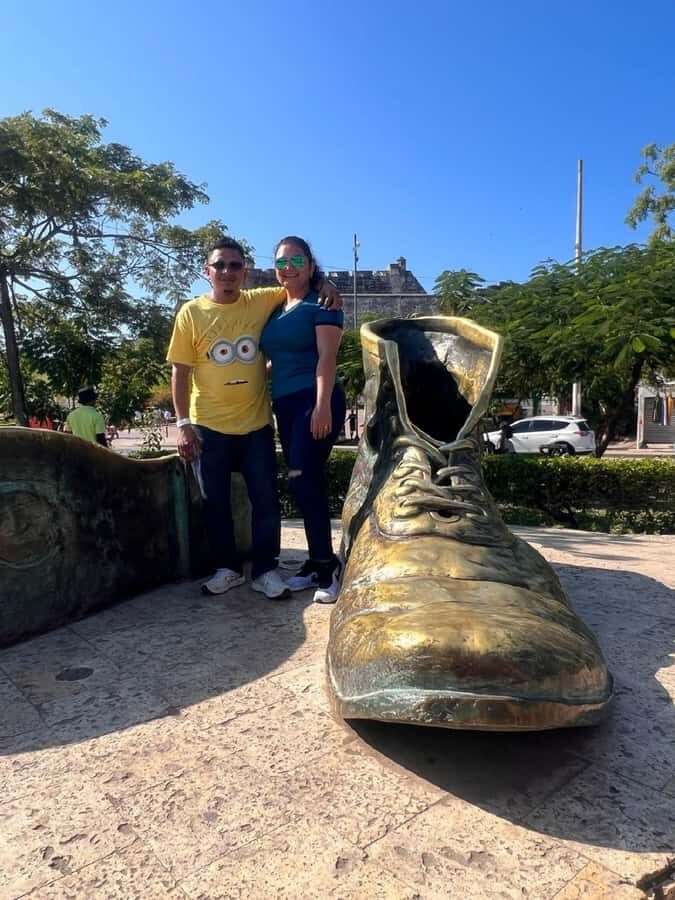 Cartagena: BILINGUAL CITY TOUR San Felipe Castle & Old city - Who should book this tour (and who might prefer another plan)