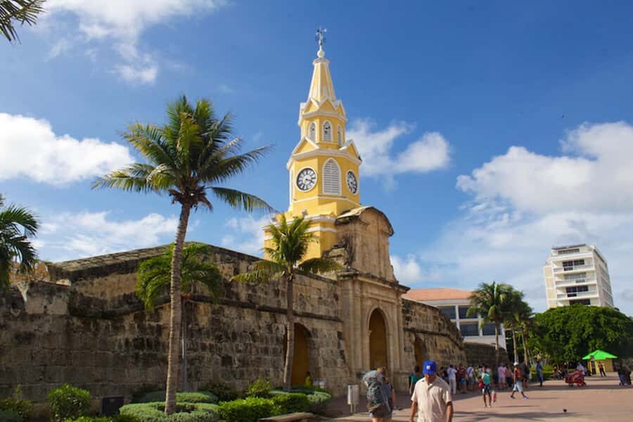 Cartagena: CITY TOUR OVERVIEW of the city Boots castle chiva - Key highlights worth your attention