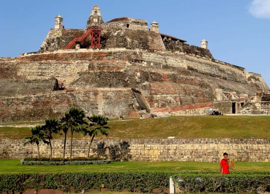 Cartagena City Tour with San Felipe Castle & Old Town Walk - How to Prepare for the Heat and the Walking