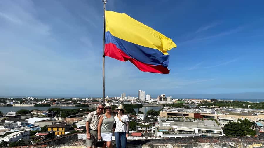 Cartagena: Complete Tour "San Felipe Castle, Popa and Getsemaní". - A 4-hour Cartagena loop that keeps you oriented fast