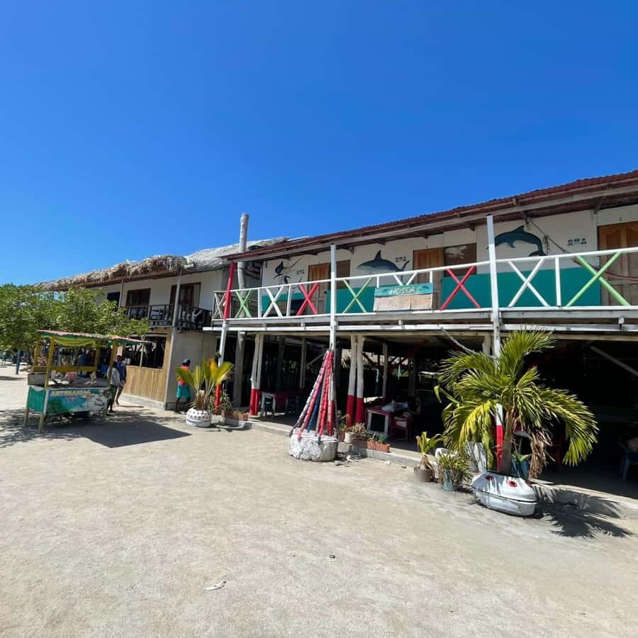Cartagena: DayTour Mucura, tintipan and Islote by speadboat - The real-world issues I’d watch: timing changes, communication gaps, and water-walking