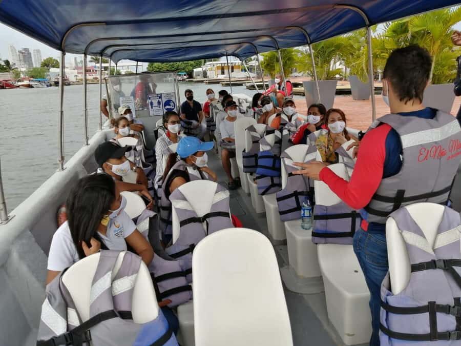 Cartagena de Indias: 2x1 Boat trip to the Rosario Islands and Baru Island - La Bodeguita Dock and the day-before check-in that keeps everything moving