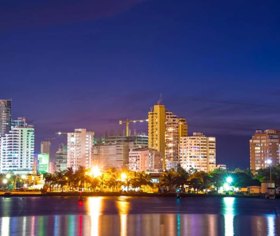 Cartagena: Dinner on a boat while you sail through the Bay - Should You Book This Cartagena Bay Dinner Cruise?