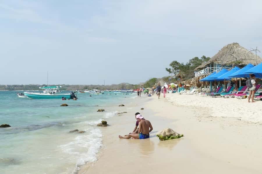 CARTAGENA: EXCURSION to the Rosario Islands by boat and white beach by bus. - Who should book this Cartagena excursion—and who shouldn’t