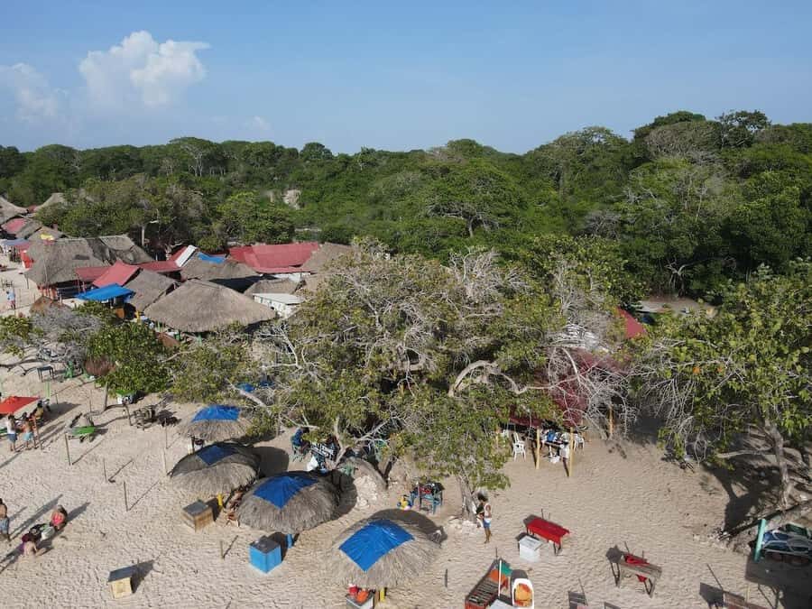 CARTAGENA: EXCURSION to the Rosario Islands by boat and white beach by bus. - Should you book Cartagena: Barú and Rosario Islands by boat and bus?