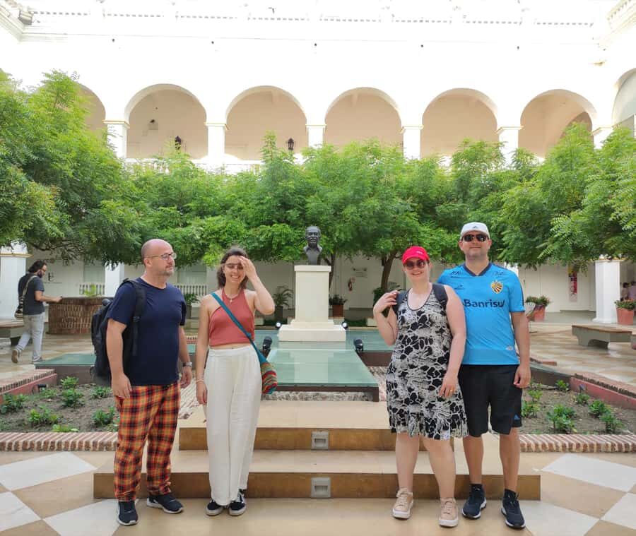 Cartagena: Gabriel García Márquez Private Walking Tour - Key points before you go
