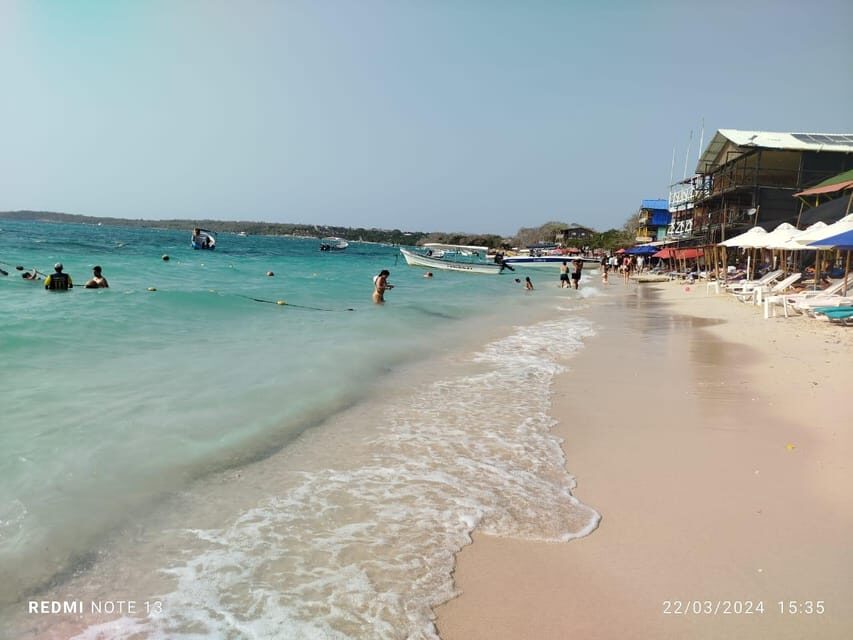 Cartagena: LUMINOUS PLANKTON, Playa Blanca Barù and Lunch - Should You Book This Cartagena LUMINOUS PLANKTON + Barú Beach Day?
