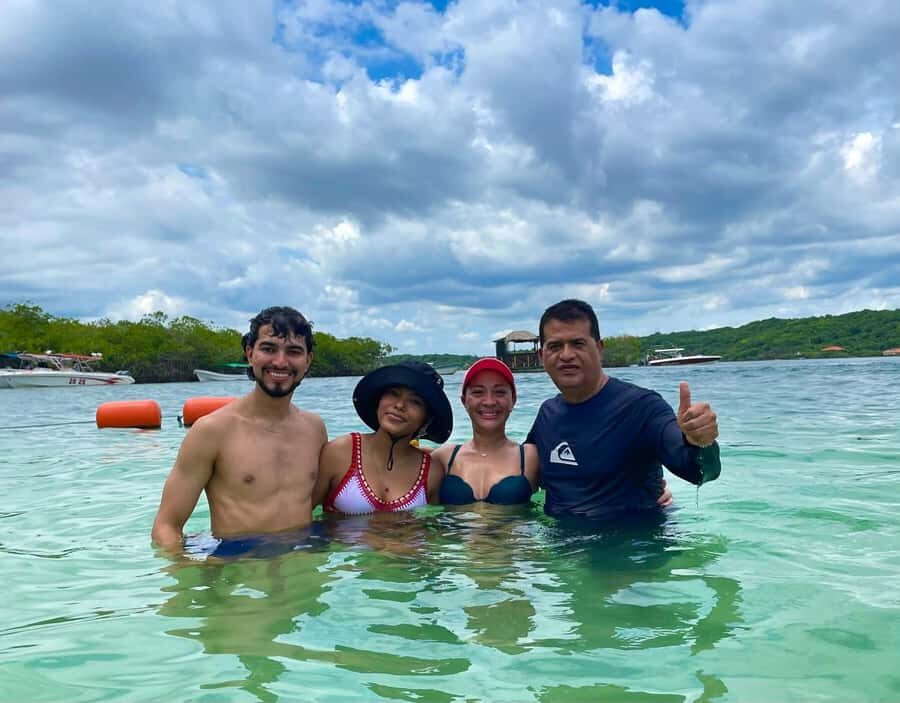 Cartagena: Playa Tranquila Day Trip with Lunch by boat - Why Playa Tranquila is a smart day trip from Cartagena