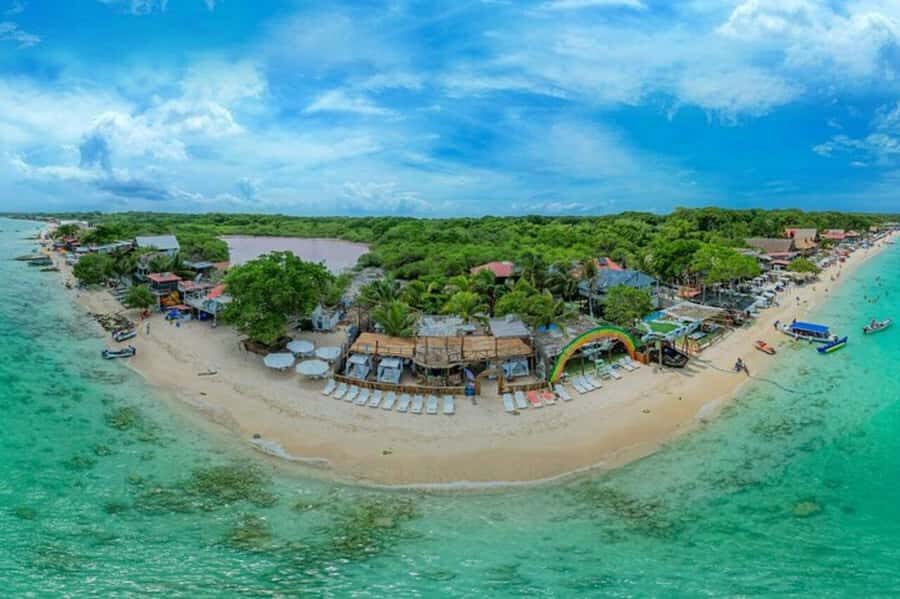 Cartagena: Rosario Islands Day Tour with Snorkel & Lunch - Why Cartagena’s Rosario Islands trip feels like three vacations