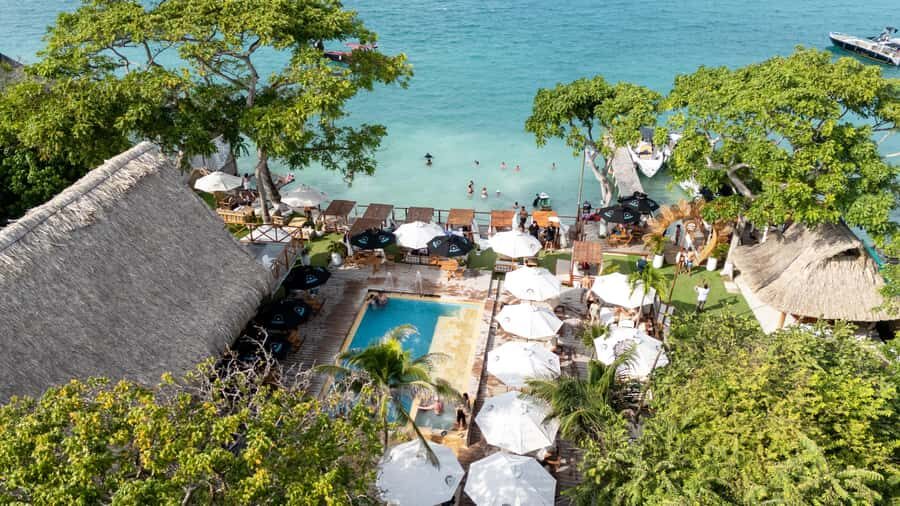 Cartagena: Rosario Islands Daypass Ibbiza Island Beach Club - Starting at Todomar: The Morning Run That Makes the Day Feel Easy