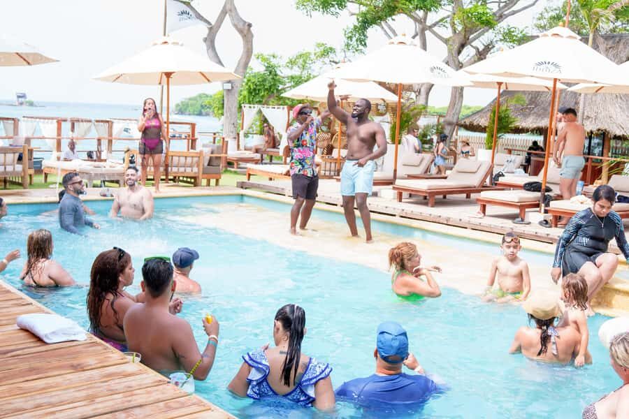 Cartagena: Rosario Islands Daypass Ibbiza Island Beach Club - The Speedboat Cruise: Views, Music, and a Guide on Your Side