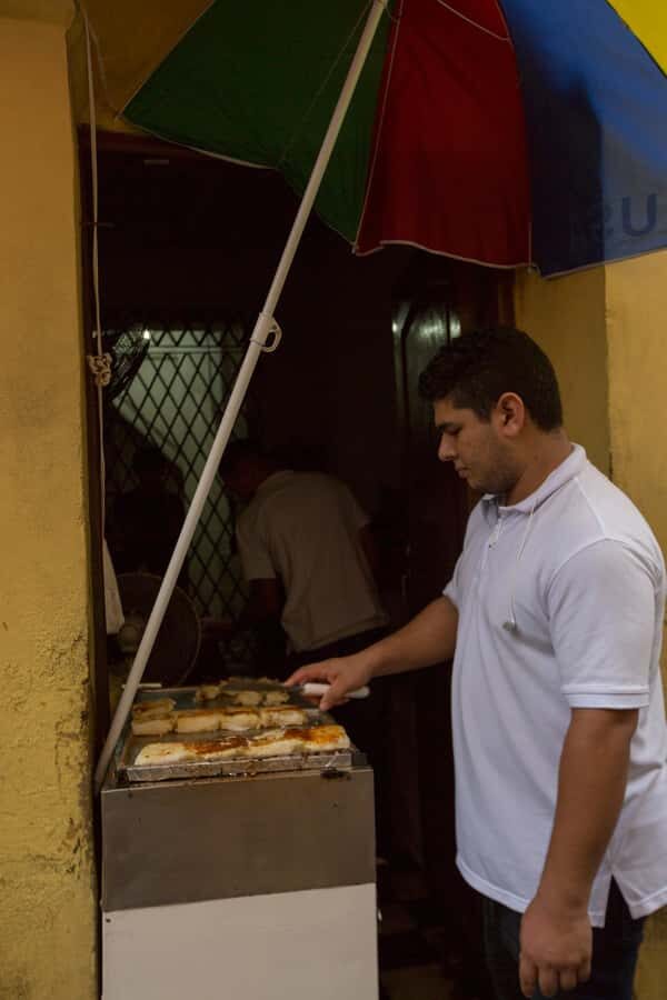 Cartagena: Street Food Walking Tour - Starting in the right place: Loncheria Polo Norte and what the walk feels like