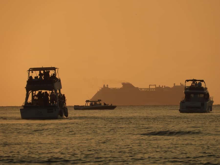 Cartagena: Sunset baytour with Dj, drinks and disco - Practical tips so you enjoy the ride (and not just survive it)
