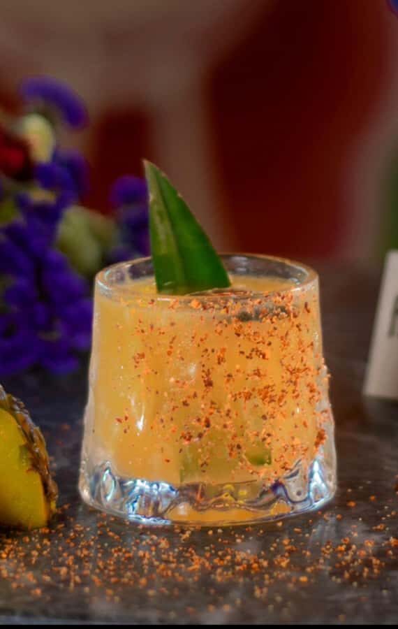 Cartagena Tasting Mezcal & Tequila - Food pairings at Rosa Mezcal: why the snacks matter