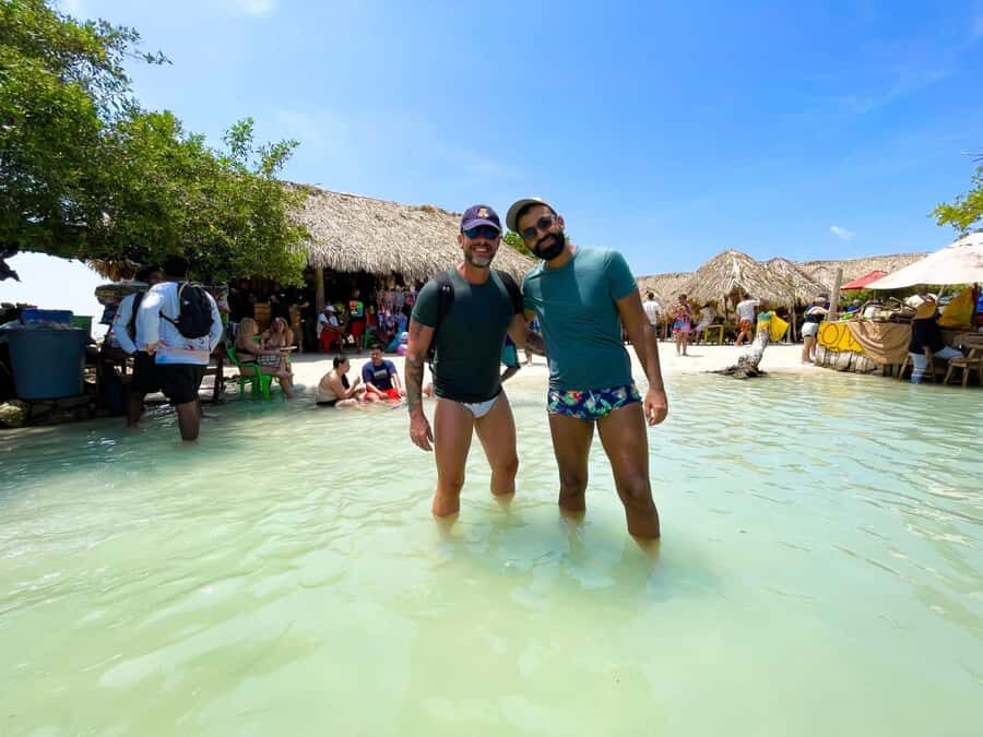 Cartagena: tour of the islands with snorkeling, lunch and plankton activity - San Martin de Pajarales: Panoramas First, Then Snorkel Time