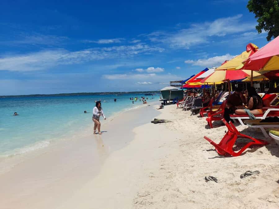 Cartagena: Traditional Daytour to Playa Blanca By Bus! - A traditional Playa Blanca day trip: why it still works