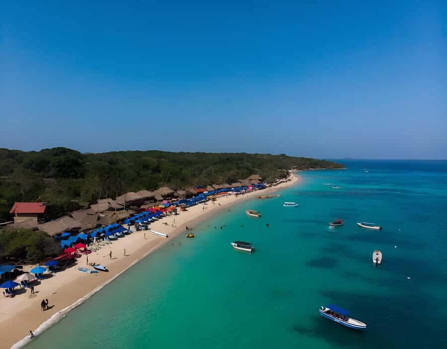 Cartagena: Traditional Daytour to Playa Blanca By Bus! - Pickup and the bus ride: getting from Cartagena to the right mood