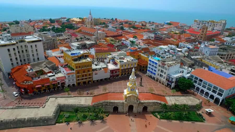 Cartagena: Walled City and Getsemani Shared Walking Tour - Cathedral of Santa Catalina de Alejandría: culture you can actually picture