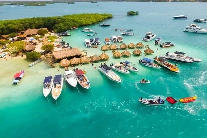 Cholon The party island, with DJ on board - Muelle de los Pegasos: a short dock stop with big-day momentum