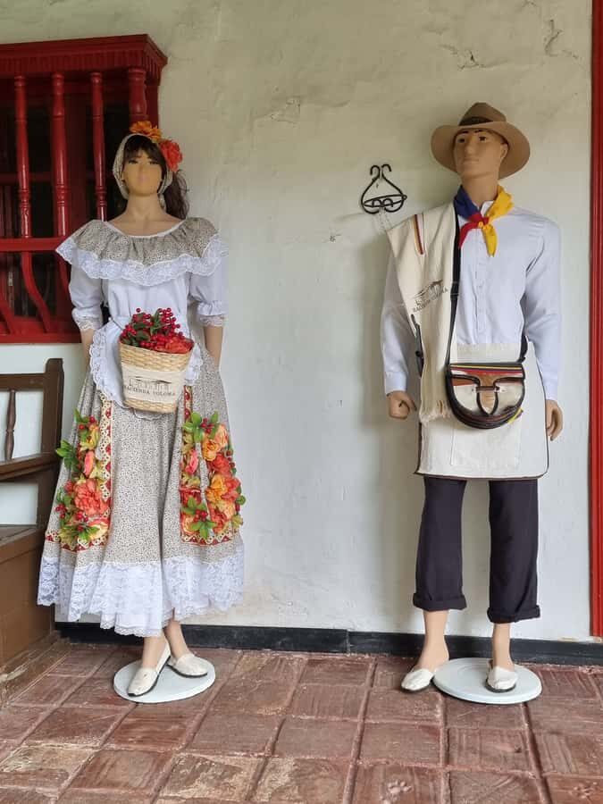 Coffee Experience: Hacienda Coloma Tour from Bogotá - Should You Book the Hacienda Coloma Coffee Experience from Bogotá?