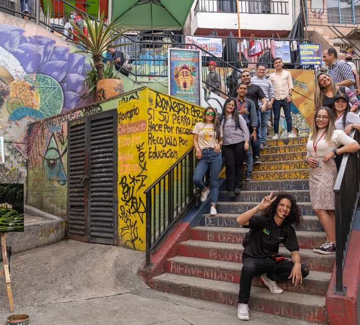 Comuna 13: Graffiti Tour with Tasting, Live Show, & Gallery - Drone video for social media: worth it, but think about it