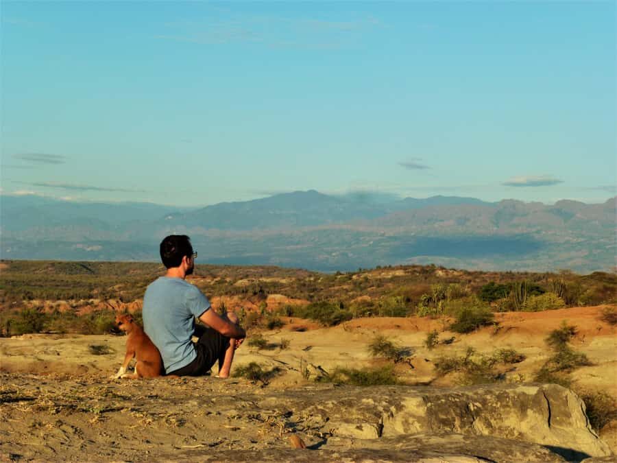 Day Trip to Tatacoa Desert (Horseback, Boat, Stargazing, ..) - From Villavieja to the desert gates: the day’s rhythm