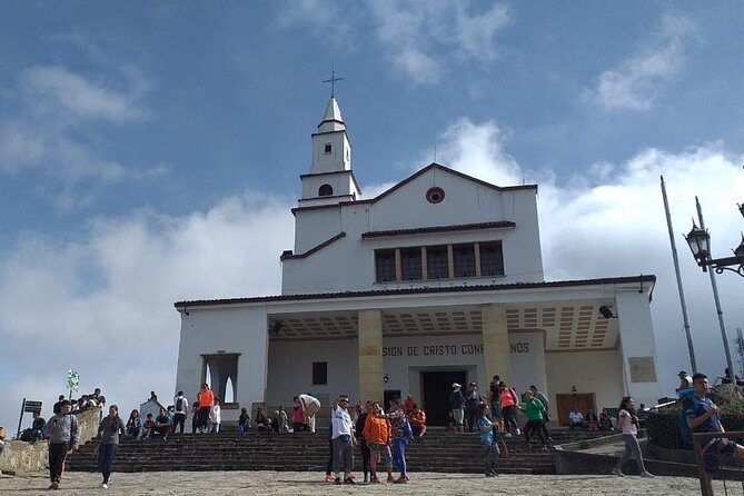 Descubre la Magia: Catedral de Sal & Bogotá en 1 Día - Stop 3: Chorro del Quevedo for Bogotá’s Old-to-Now Mood