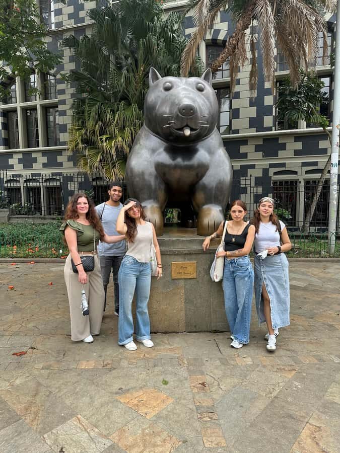 Downtown Medellin: history, gastronomy, terraces and architecture! - Who This Tour Fits Best (and Who Might Skip It)