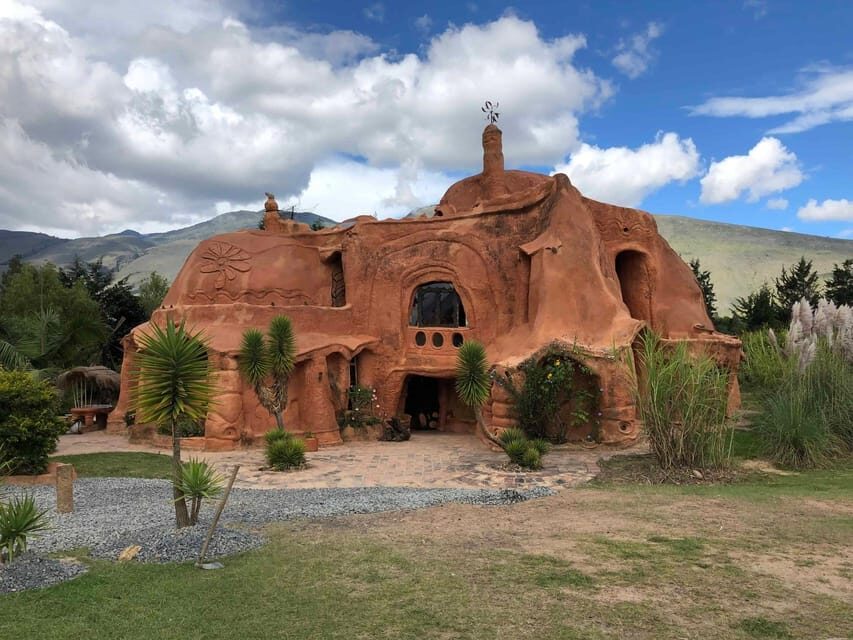 From Bogotá: Tour to Villa de Leyva, Ráquira, Casa Terracota, and Pozos Azules - Ráquira pottery and the Artisan’s Hand entrance
