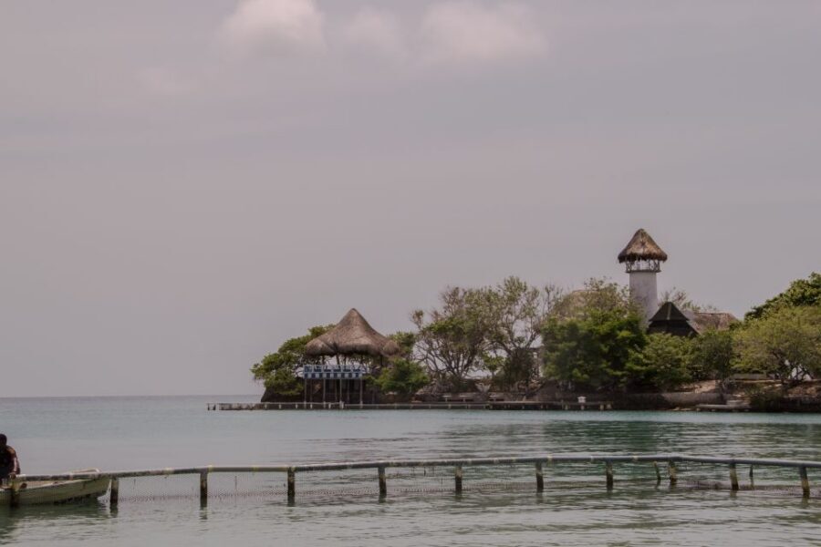From Cartagena: Rosario Islands Day Trip - Lunch on the Beach: Fresh Fish, Real-Time Relaxing