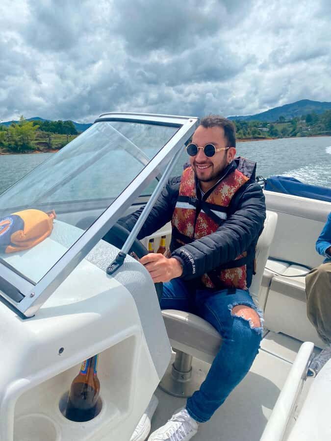 From Guatape: Pablo Escobar Mansion, Paintball & Boat Ride - Practical tips before you go