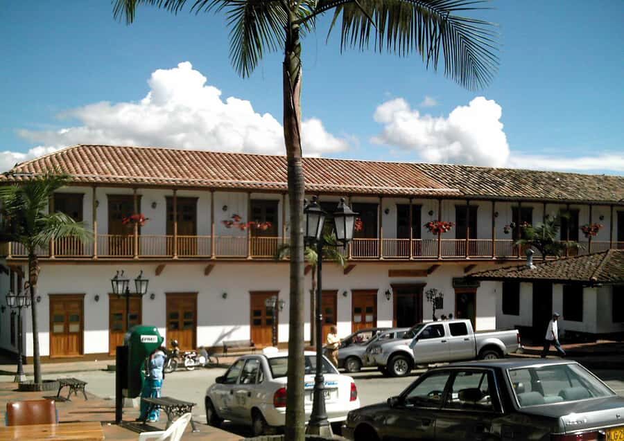 From Medellín: El Retiro Private Tour with Food Tastings - Price and What $129 Actually Buys in a 6-Hour Private Day