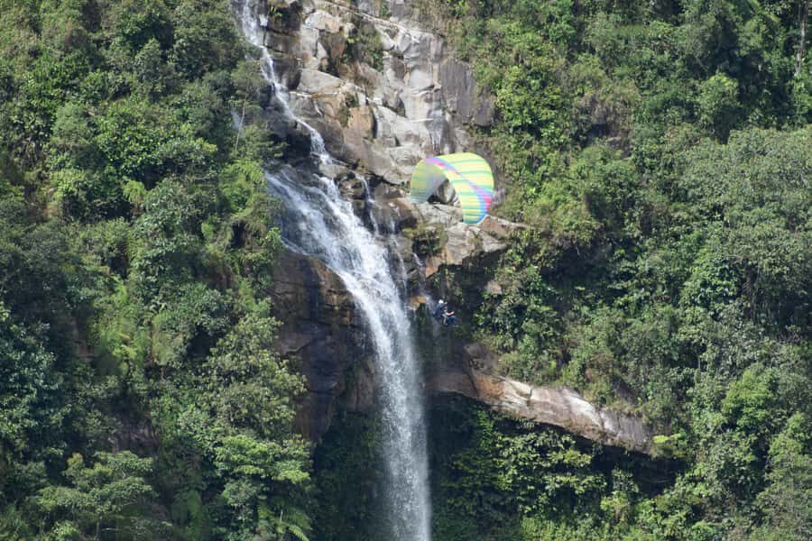 From Medellín: Paragliding and Rafting Combo Tour - Medellín to the canyon: how the day actually runs