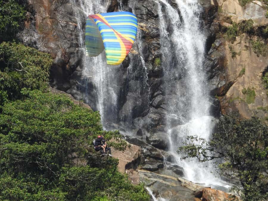 From Medellín: Paragliding Flight and Guatape Tour - From Medellín pickup to the Cocorná launch point