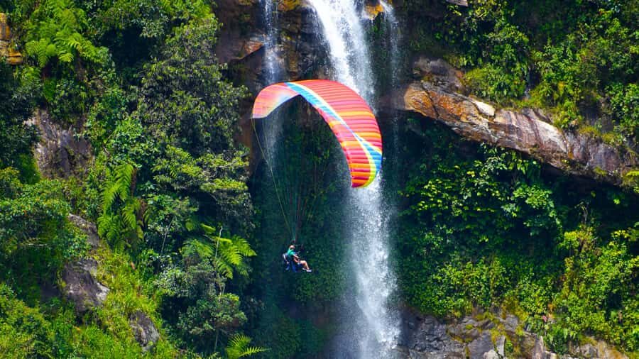 From Medellin: Private Paragliding Tour Over Waterfalls - Key things I’d circle before you book