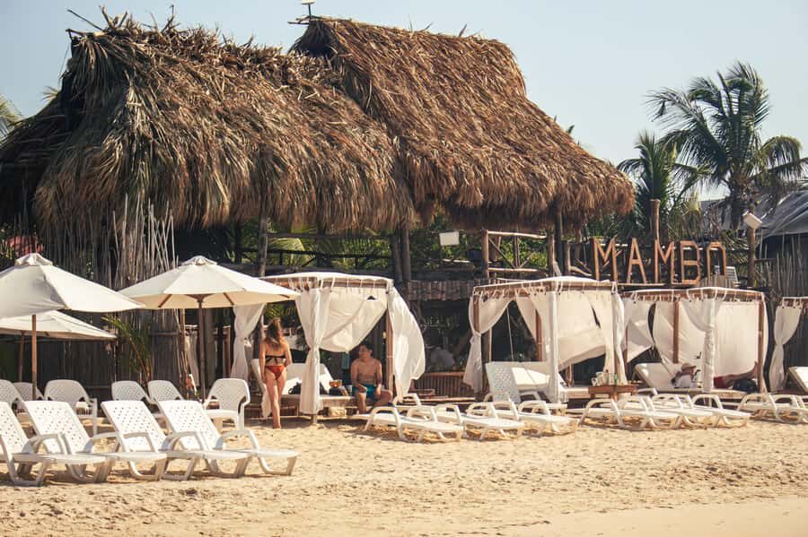 Full day at Isla baru playa blanca in Mambo Beach club - Getting there: pickup routes, meet-up, and why it affects your mood