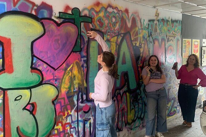 Fun Graffiti Workshop: The Art of Aerosol and Color - The 2-hour workshop flow: from marker basics to a wall or paper piece